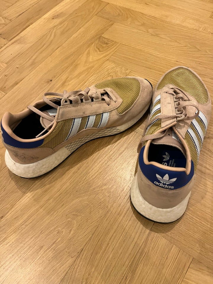 Sneakers, str. 44, Adidas