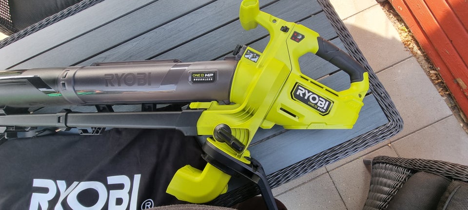 Løvblæser, Ryobi HP whisper series