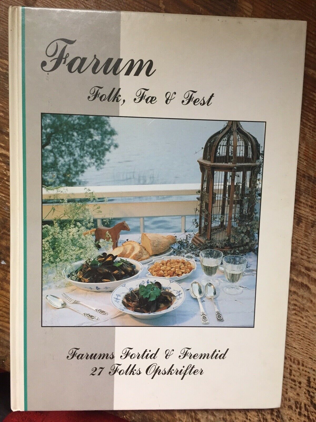 FARUM - Folk, Fæ & Fest - s, Eric Christensen - 1997 – dba.dk – Køb og Salg af og Brugt