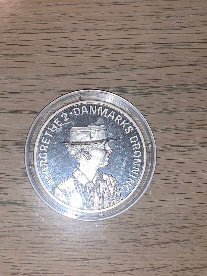 Danmark, mønter, 200 kr.