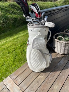 Find Taylormade Golf Bag på DBA - køb og salg af nyt og brugt