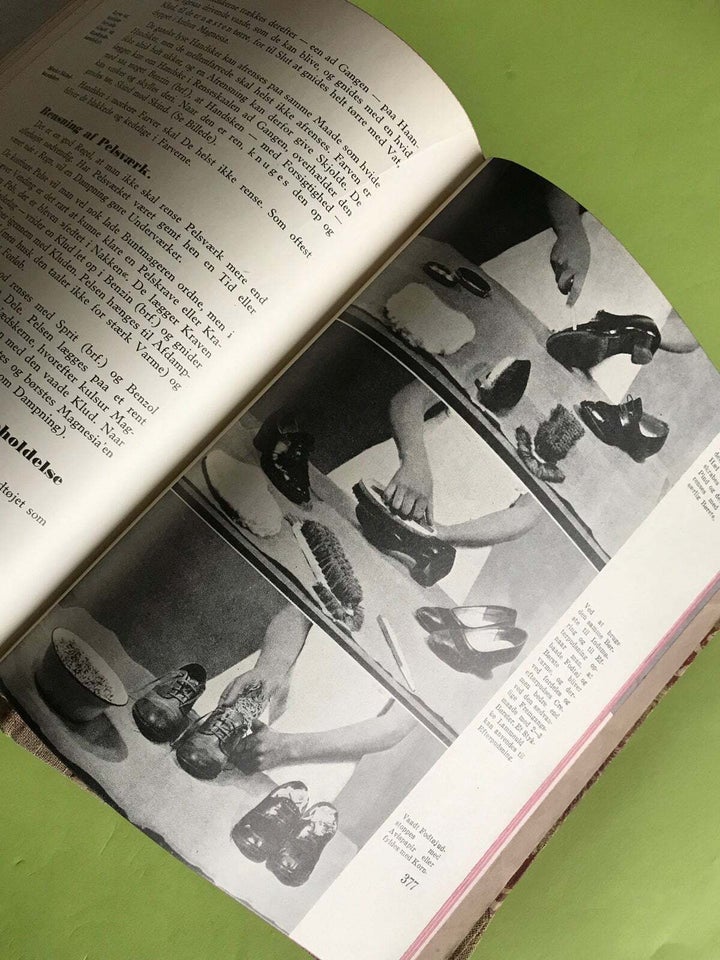 Håndbog for nutidshjem 1+2 , Fra 1946, emne: håndarbejde