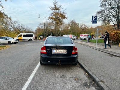 Volvo S40, 1,6, Benzin, 2005, km 295000, 4-dørs, Sælger denne Volvo s40 det er en bytte bil jeg har 