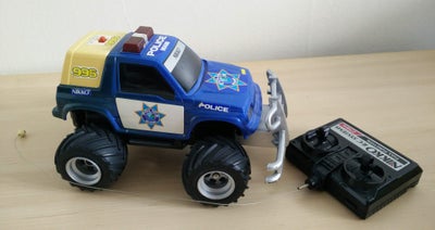 Fjernstyret bil, Nikko Tronico
Suzuki Vintaro police
995 Police patrol
Retro / vintage fjernstyret p