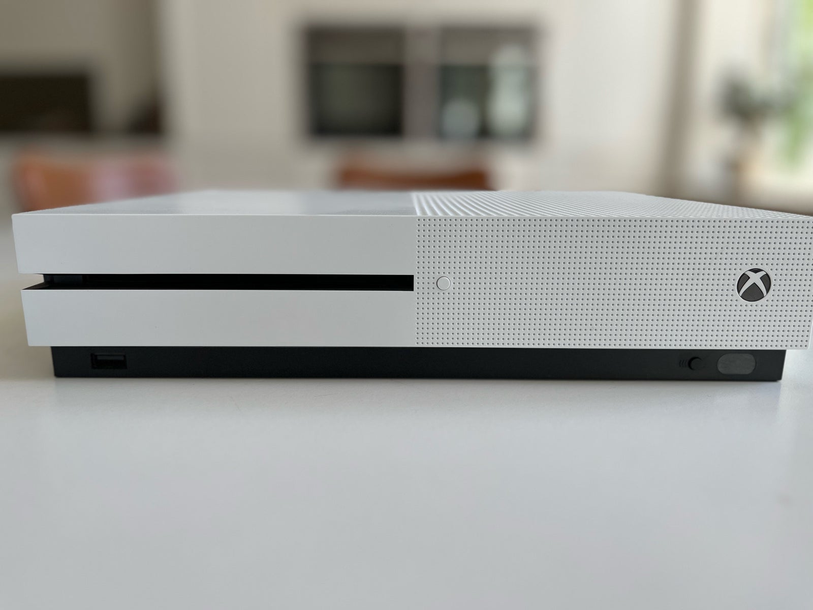 Xbox One S, Xbox One S, med Star Wars Battlefront 2