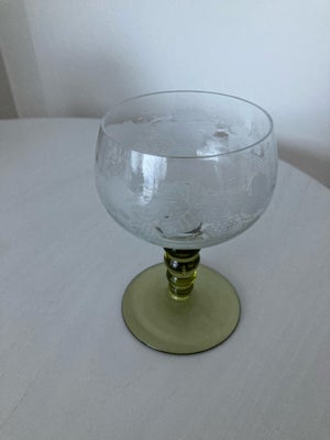 Glas, Vinglas, 5 stk vinglas, med mosgrøn stilk /fod