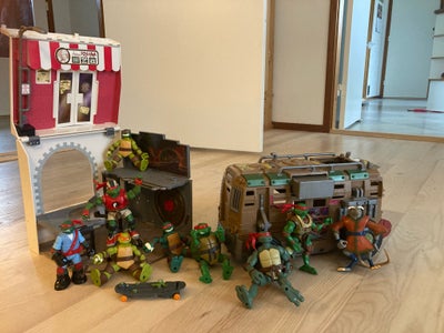 Ninja Turtles, Teenage mutant Ninja Turtles, Sættet indeholder 9 figurer, lastbil og pizzabar, som k