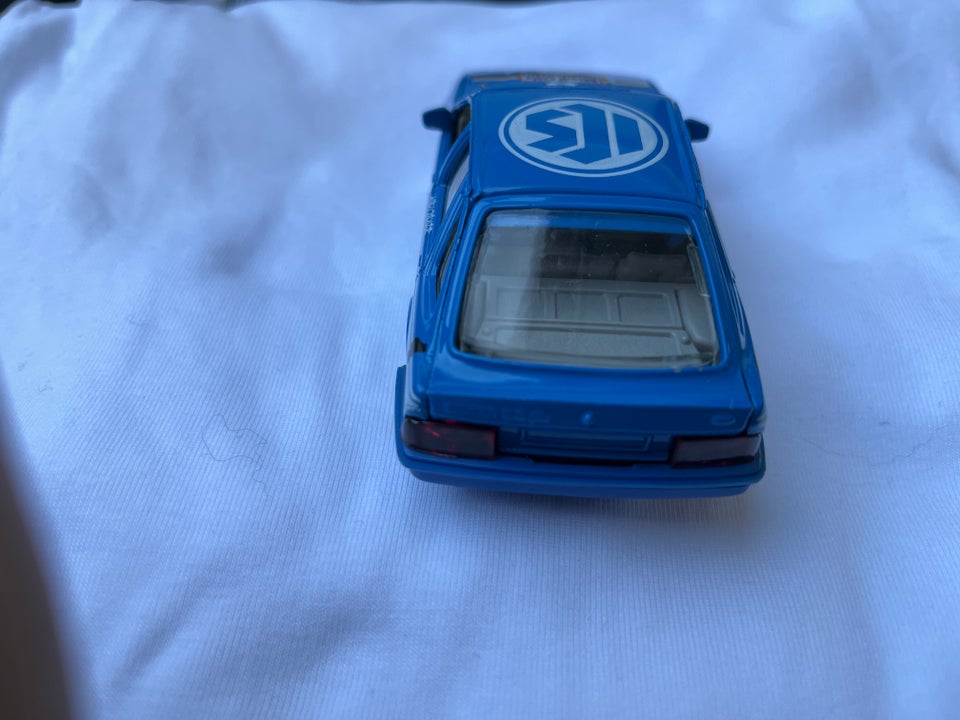 Modelbil, Corgi Ford Sierra Ghia - Andy Rouse, skala 1:32