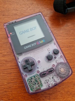 Gameboy color og pokemon spil, Gameboy Color, Virker fint
Pæn skærm

Afhentes i pandrup