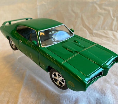 Modelbil, Pontiac GTO. ”The  Judge”. 1969. MotorMax, skala 1:24, Model: Pontiac GTO. ”The  Judge”. 1