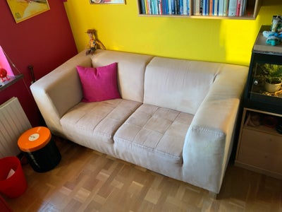 Sofa, ruskind, 2 pers., 2-personers sofa i ruskindslook.
Farve: Beige. Velholdt.
Størrelse: 192 cm x