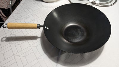 Wok stegepande, Oster, Denne wokpande fra Oster er lavet af rustfrit stål og har en diameter på 30 c