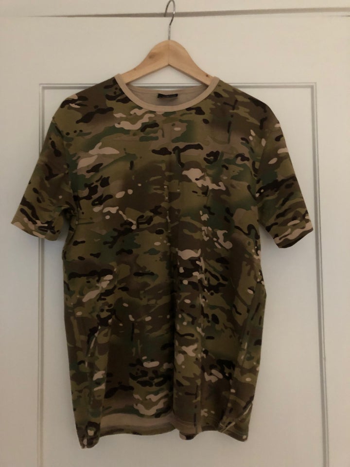 Andet, T-shirt Camo, Melitec str L.