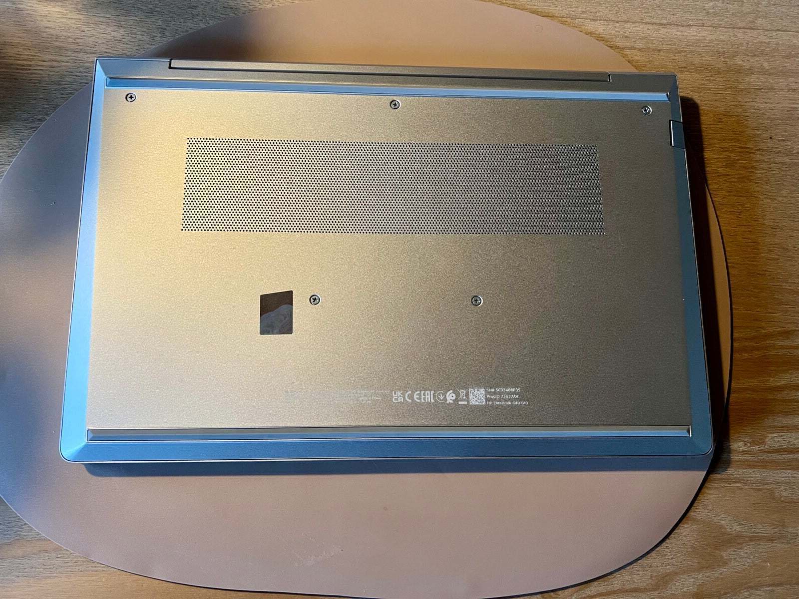 HP EliteBook 640 G10, i5 vPRO GHz, 16 GB ram