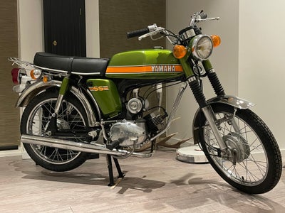 Yamaha FS 1, 4 gear , 1976, 20 km, Grøn, Rigtig flot restaureret Yamaha FS1, 4 gear, årgang 1976. Da