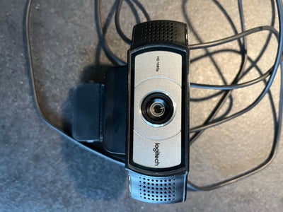 Webcam, Logitech, Perfekt, Logitech USB 2,0 kamera 
HD 1080 

Fragt koster 30 kroner og betales af k