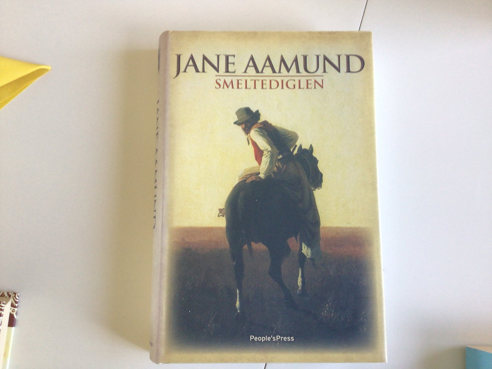 Udlængsel , Jane Aamund , genre: roman
