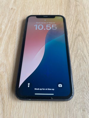 iPhone 11, 64 GB, sort, Perfekt, Flot og 100% original iPhone 11 64 go. 
Har kun støv-ridser og er s