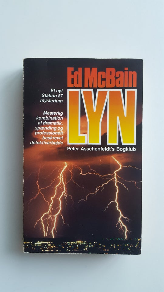 Lyn, Ed McBain, genre: krimi og spænding