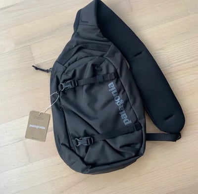 Crossbody, Patagonia, Patagonia 8L Sling Bag “Black”

Helt ny- Stadig i emballage med tags

Virkelig
