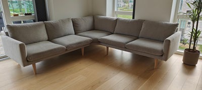 Hjørnesofa, stof, 6 pers. , Ilva sofa, Måler 256x256. Farve grå/beige. Stået i Røg og dyrefrit hjem