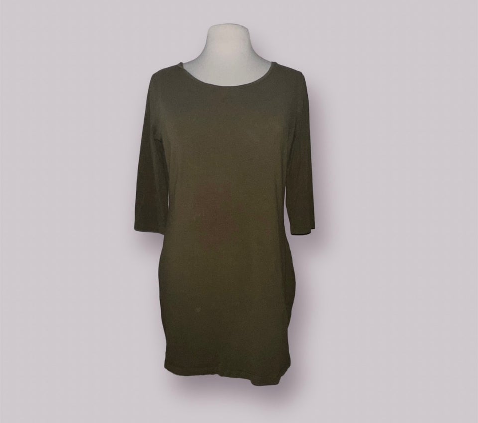 Bluse, Grøn bluse kjole trøje 40 L, str. 40 – dba.dk – Køb og Salg af og Brugt