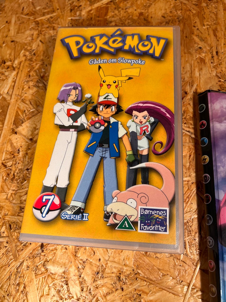 Andet legetøj, Pokemon VHS og kort mappe , Pokemon