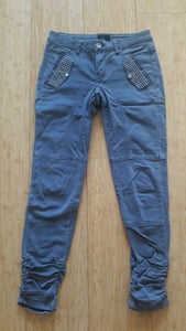 Persuasion sponsor via Find Jeans 36 på DBA - køb og salg af nyt og brugt