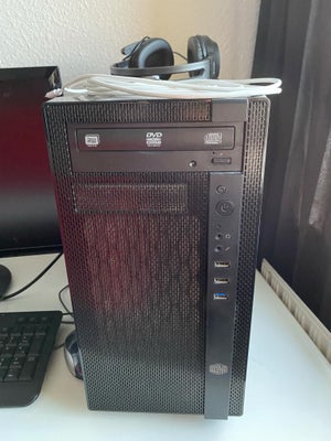 Andet mærke, CoolMaster, Perfekt, Helt udemærket starter pc for de unge eller kontor computer sælges