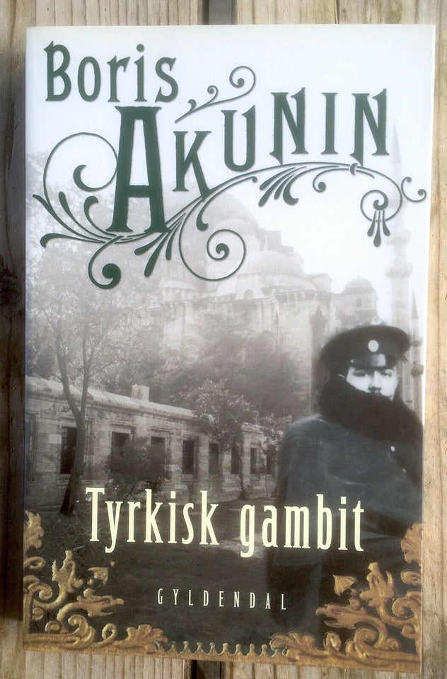 Tyrkisk gambit, Boris Akunin, genre: krimi og spænding