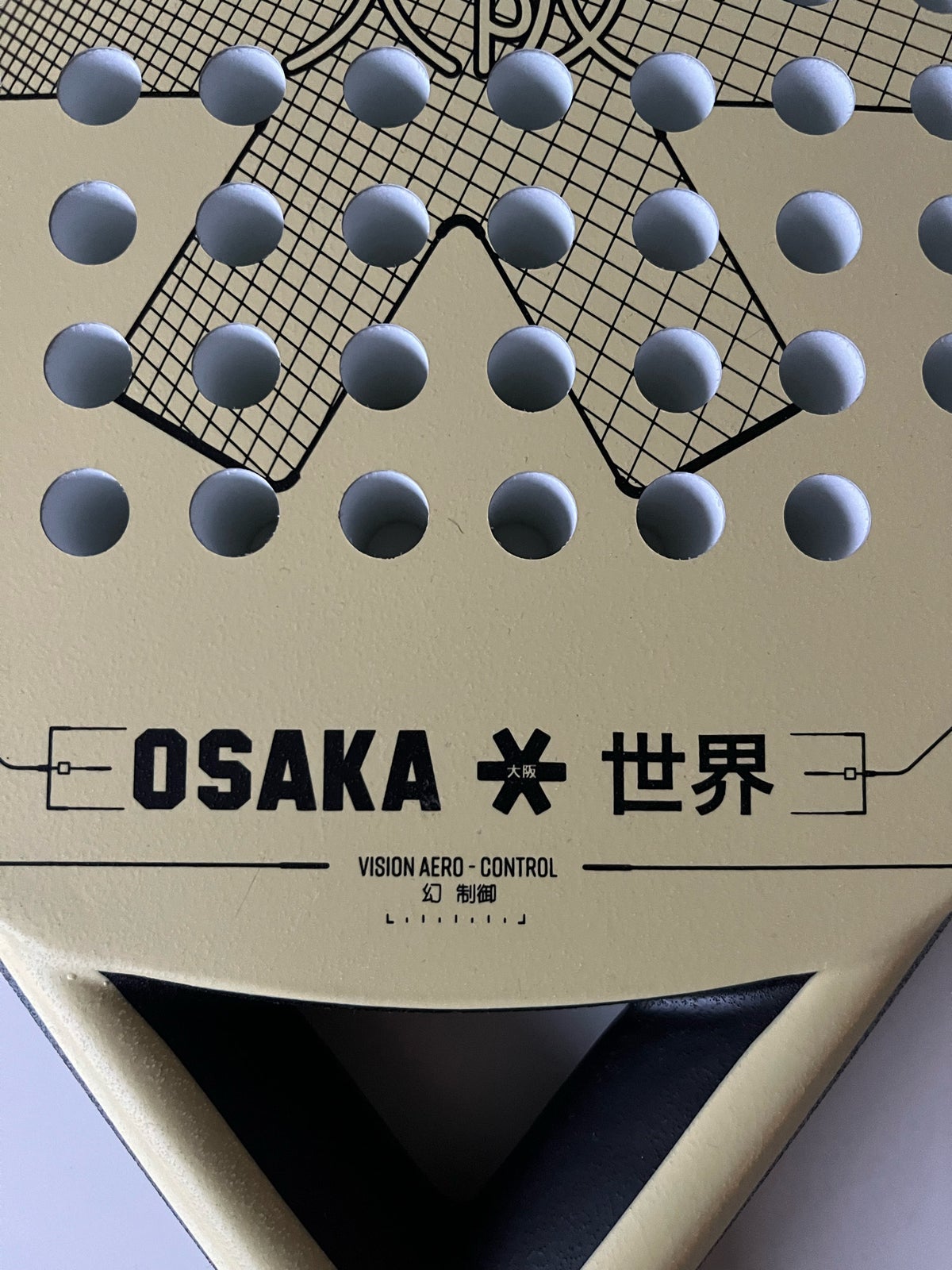 Padel bat, Osaka Vision Aero Control