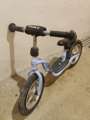 Unisex børnecykel, løbecykel, PUKY, Med støttefod.
Mangler luft i dækkene