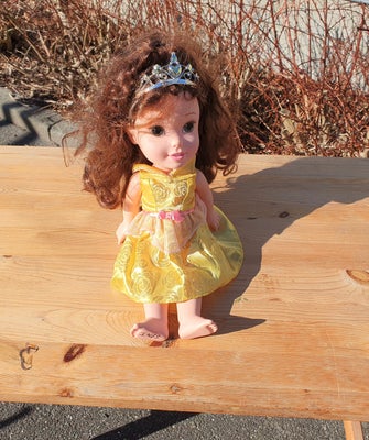 Disney, dukken Belle, Disney, smuk prinsessedukke med diadem
NP 179 kr
lille fin "dukkevogn" hvid, g