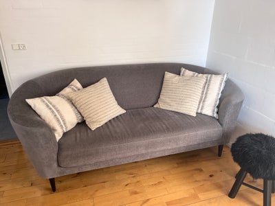 Sofa, 3 pers. , ILVA (nærmest ubrugt), Pæn og praktisk sofa fra Ilva med chenille betræk i farven gr