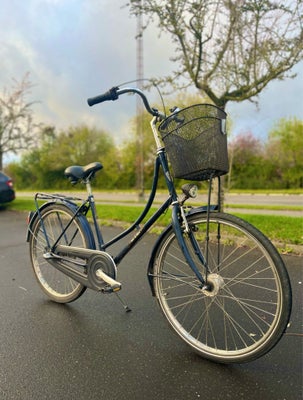 Damecykel,  Van der falk, 3 gear, Søger du en god og robust cykel så du kan komme fra A til B? 
Så e