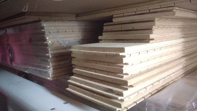 Plankegulv, Eg, massiv, 16 mm mm, 37 kvm kvm, Sælges planker af massivt egetræ, brede 14 cm, tykkels