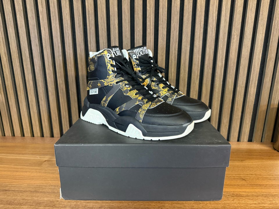 Sneakers, Versace jeans couture, str. 45