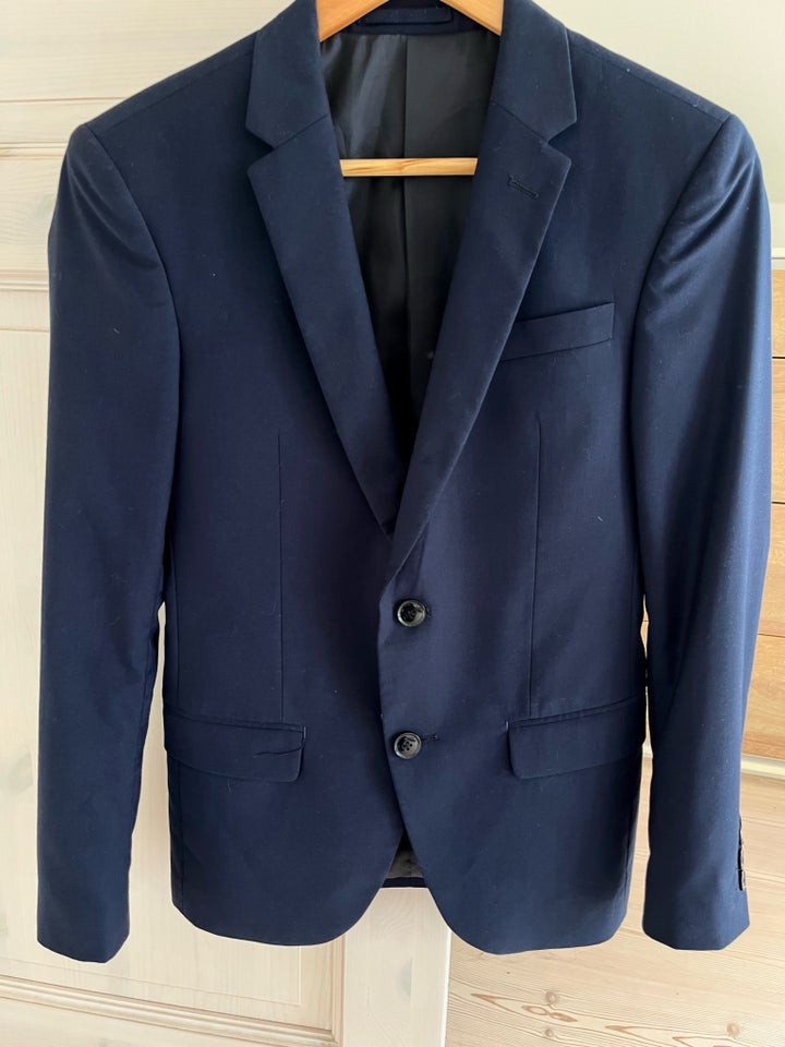 Blazer, Mundo, str. 44