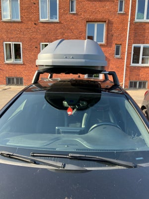 Tagboks, Thule, Tagboks thule touring 200 med nøgler 
175/82/45