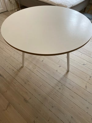 Spisebord, Hay , b: 120, Skønt Haybord sælges. Bordet har en diameter  på 120 cm og er 74 cm højt. H