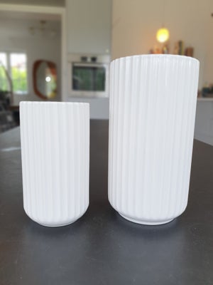 Porcelæn, Vase, 15 & 20 cm, Lyngby, 2 stk Lyngby vaser i hvid porcelæn 15 cm og 20 cm.

Står meget f