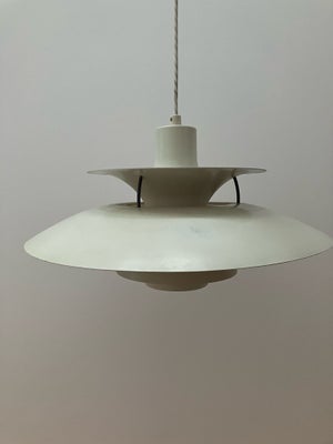 PH, PH 5 , loftslampe, Original PH lampe i let medtaget stand. Perfekt til en omgang ny farve/DIY pr
