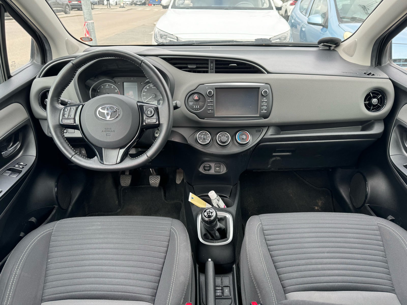 Toyota Yaris, 1,0 VVT-i T2, Benzin