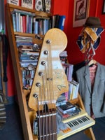 Elbas, Fender Pawn Shop Bass VI