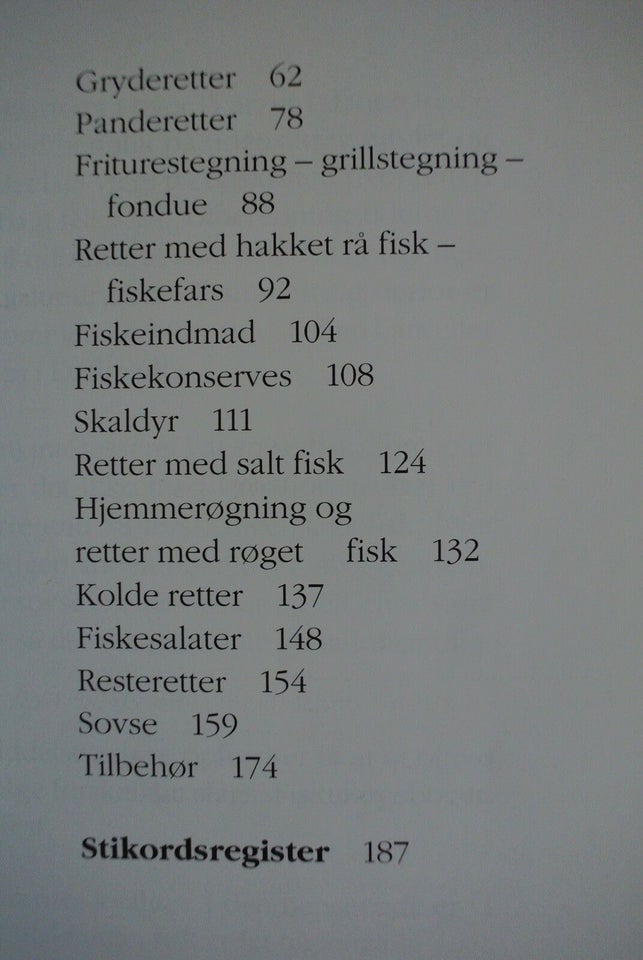 fiskekogebogen. over 400 opskrifter. 3. udg., af birgit