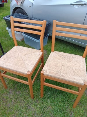 Køkkenstol, Træ og flet, 2 flotte stole i  træ med fletsæder 150 kr pr stk