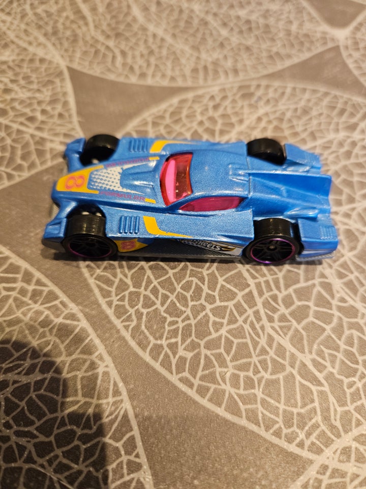 Hot Wheels Formul8r Blue Car, Hot wheels