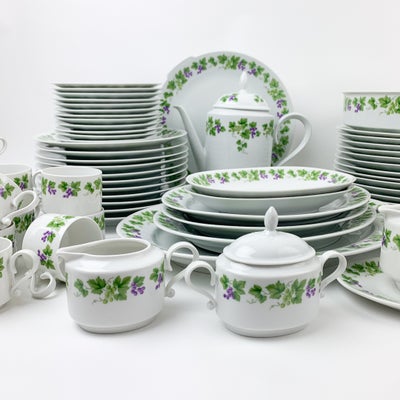 Porcelæn, Spisestel 10 personer, H&G, Retro service i hvid porcelæn med elegant mønster af vinranker