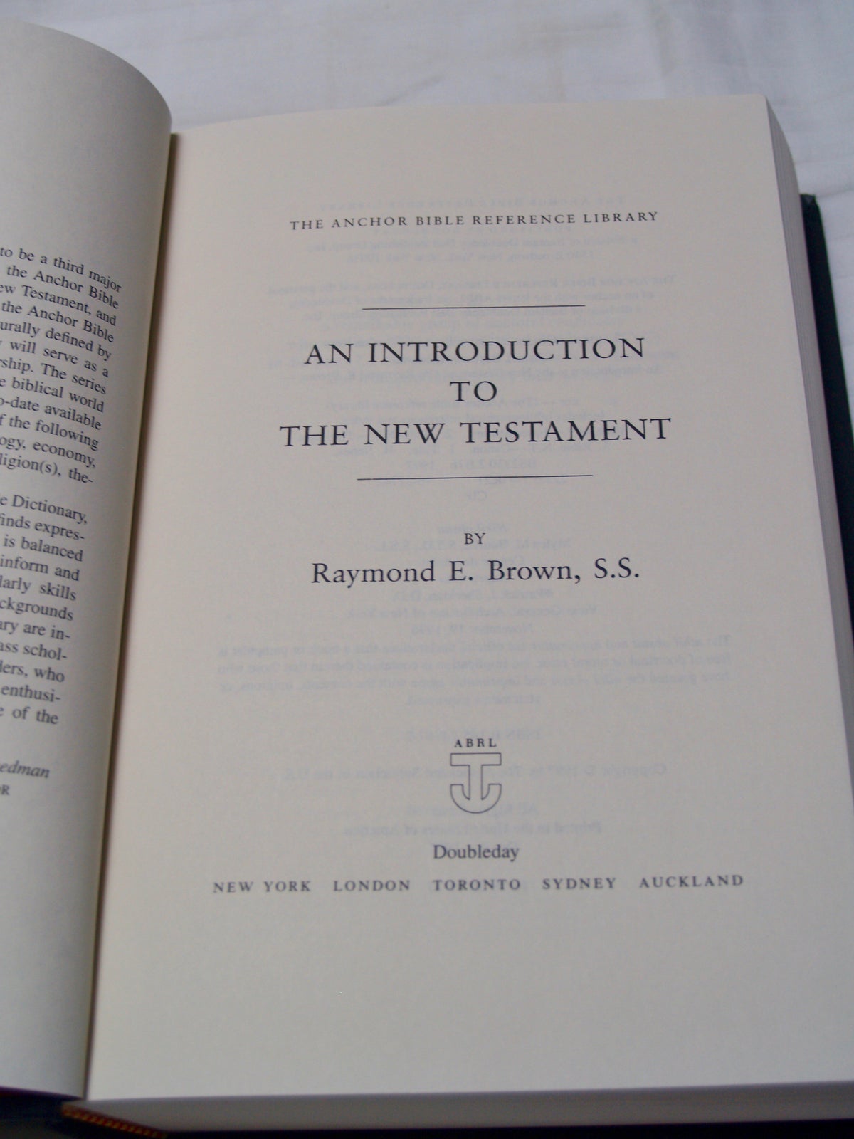 An Introduction to, the New Testament