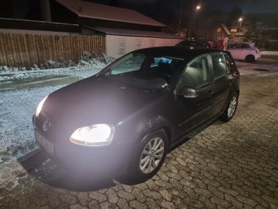 VW Golf V, 1,9 TDi 105 Comfortline, Diesel, 2007, km 325000, sort, træk, klimaanlæg, aircondition, A